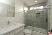 Photo - 2121 Burnside Ave House