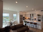 Photo - 3414 Rivington