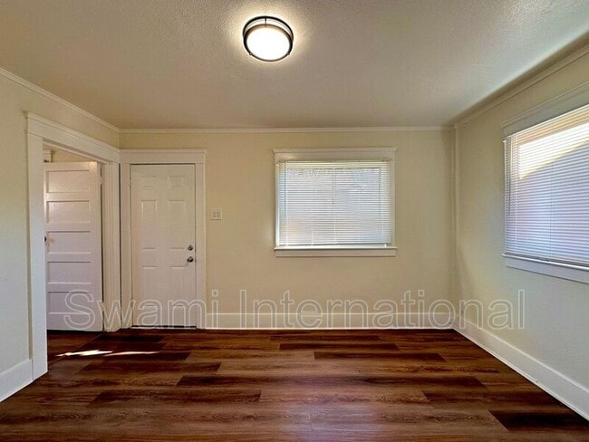 Photo - 1138 1/2 Blinn Ave.