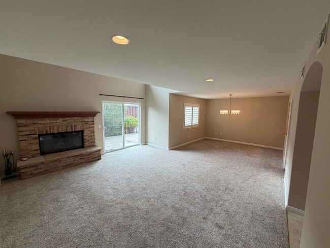 Photo - 4304 Foxenwood Cir