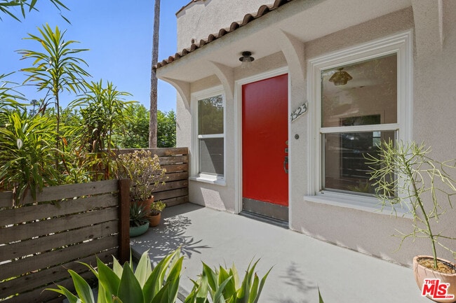 Photo - 1523 Murray Dr