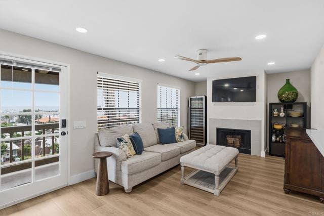 Photo - 3961 Hortensia St Unit H10