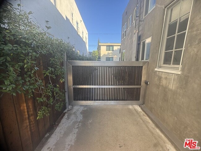 Photo - 8261-8264 4th St