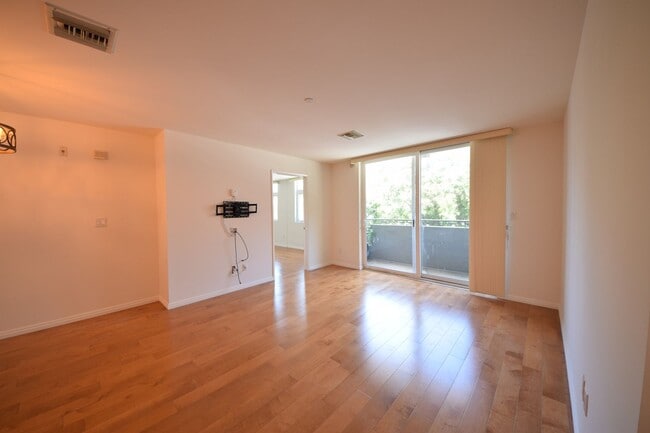 Photo - 12222 Wilshire Blvd Unit 208