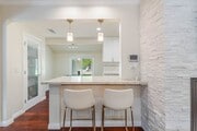 Photo - 660 Woodbury Rd