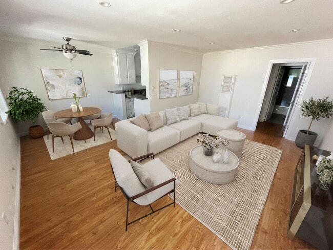 Photo - 3982 Inglewood Boulevard