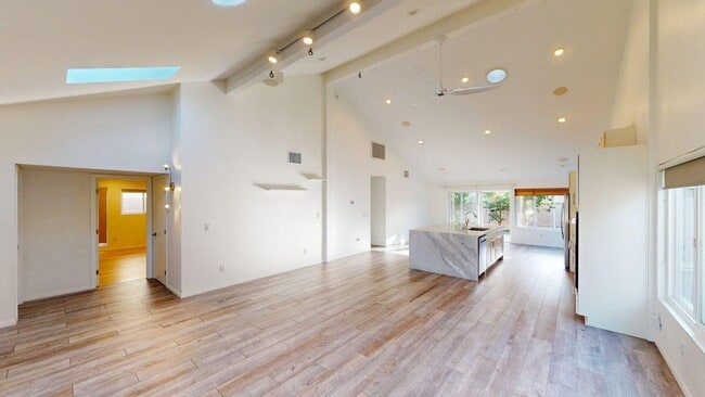 Photo - Spacious and beautifully updated 4 bedroom home available for long or short term lease.