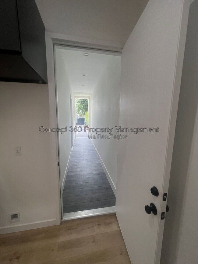Photo - 5512 N Long Beach Blvd Unit B