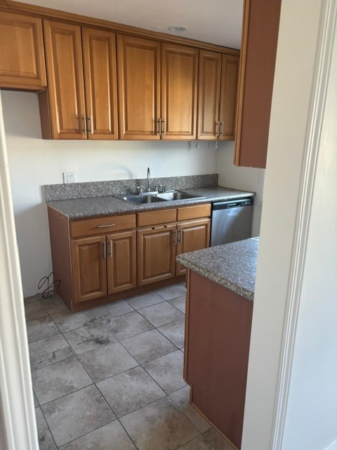 Photo - 1734 Ellincourt Dr Unit 4