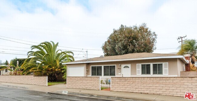 Building Photo - 1831 259th St Rental