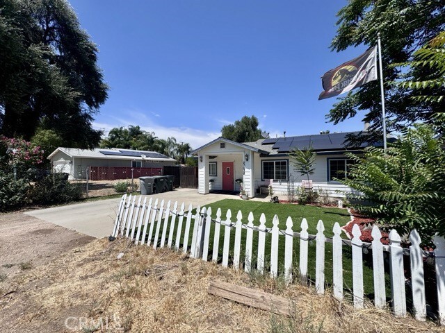 Photo - 21638 Grand Ave House