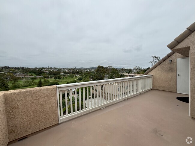 Building Photo - 2812 Camino Capistrano Unit B Rental