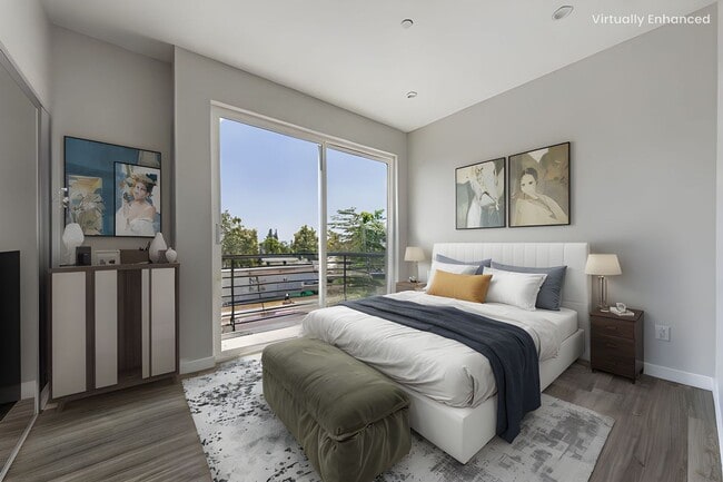 Photo - Luxury 4 Bedroom 3-Story Townhomes Unit 6702 #1