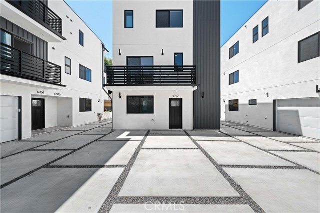 Photo - 6702 Kester Ave Townhome