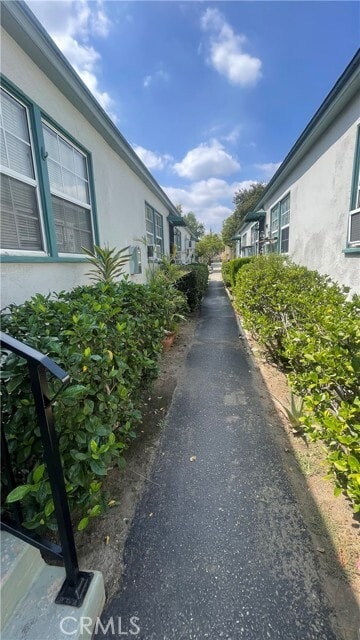 Photo - 364 S Sierra Madre Blvd Apartment