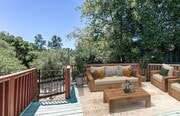Photo - Escape to Your Own Private Retreat Among the Oaks