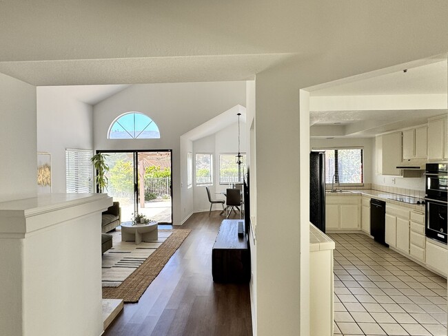 Photo - 29112 Vista Valley Dr