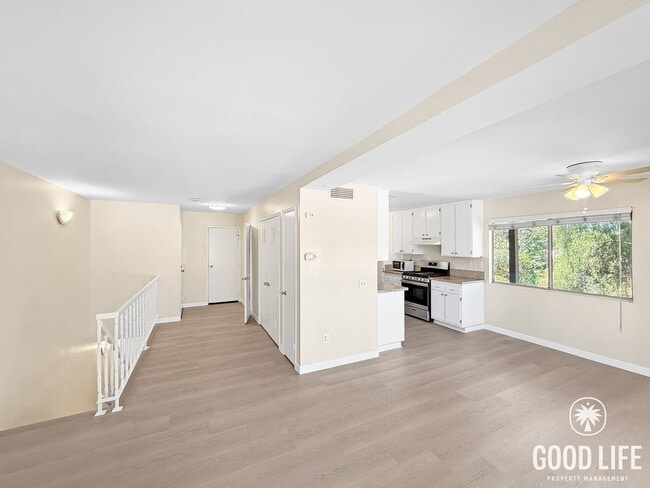 Photo - Great 2B/2.5BA Condo in Oceanside for Lease!