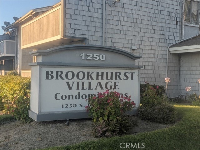 Building Photo - 1250 S Brookhurst St Unit 1108