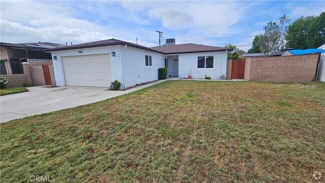 Building Photo - 16245 Londelius St Unit 16245 Rental