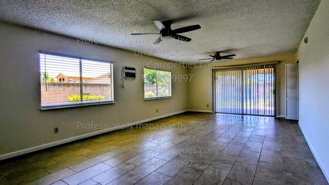 Photo - 13392 Dawn Ave