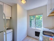 Photo - 1540 N Fuller Ave Unit 4