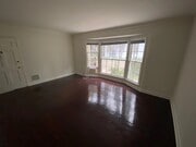 Photo - 346 N Palm Dr Unit 4