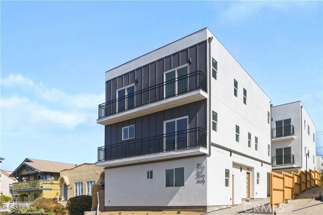 Photo - 4513 Rosewood Ave Townhome