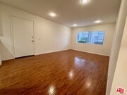 Photo - 1348 E Hillcrest Dr Condo