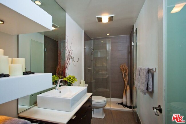 Photo - 8811 Burton Way Condo Unit 511