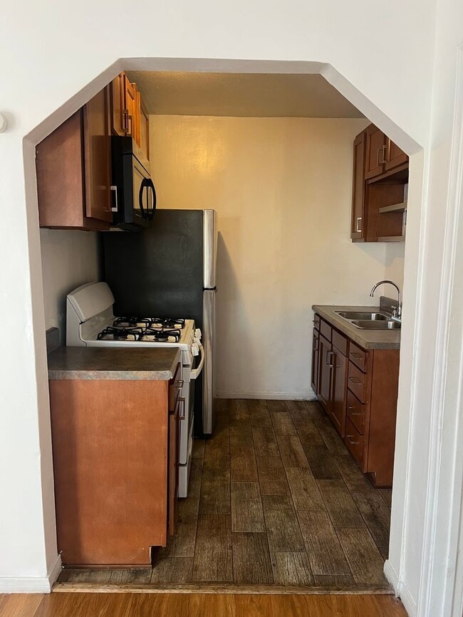 Photo - E1077F Unit 1118