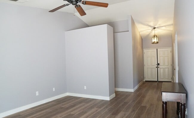 Photo - 44150 Calico Cir