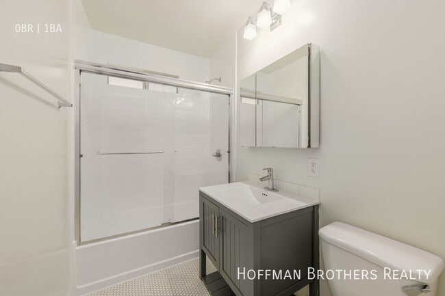 Photo - 2001 Beachwood Dr Unit 8