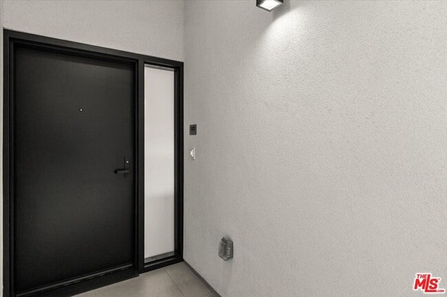 Photo - 1257 N Sweetzer Ave Unit 302