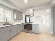 Photo - Newly Renovated Home for Rent in Thousand ...