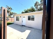 Photo - 4750 W 142nd St
