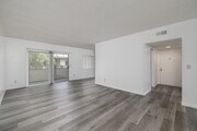 2BR, 1BA - 925SF - Living Room - Casa Corona Apartments