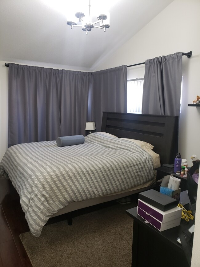 Photo - 1250 Corning S St