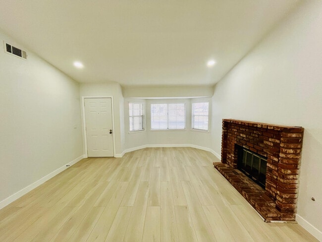 Photo - 1532 Michelle Ave