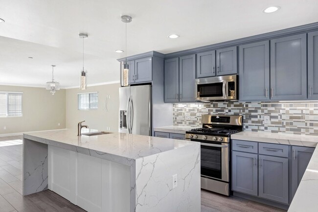 Photo - 2216 N Frederic St