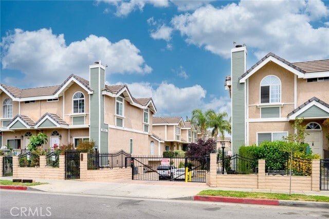 Photo - 8958 Burnet Ave Townhome
