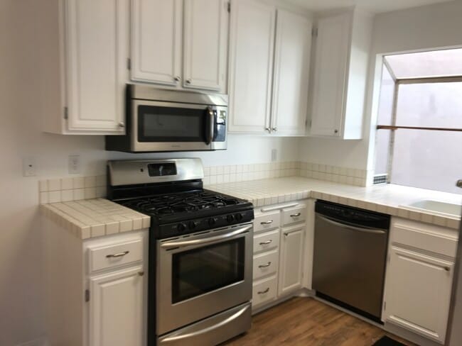 Photo - 4344 Willow Glen St