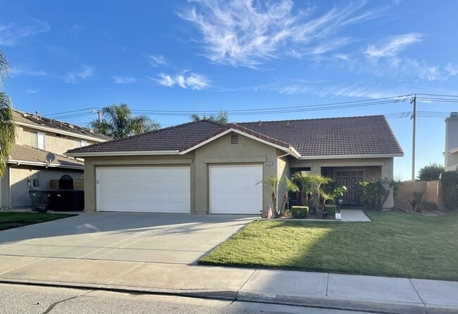 Photo - Vanilla Court