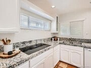 Photo - 321 Crocus Ct