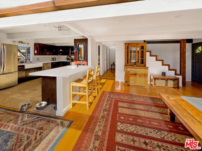 Photo - 22012 Topanga School Rd