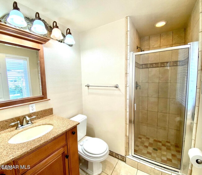 Photo - 1687 Kane Ave