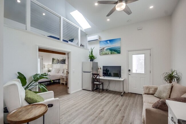 Photo - 6965-6967 Mohawk Street Unit 6965