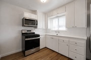 Photo - 15628 Esther St Unit 1