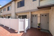 Photo - 2625 N Lincoln St Condo Unit E