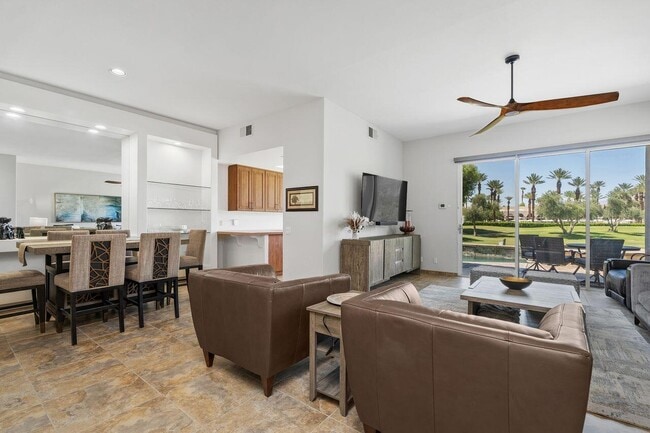 Photo - 48 Pebble Beach Dr